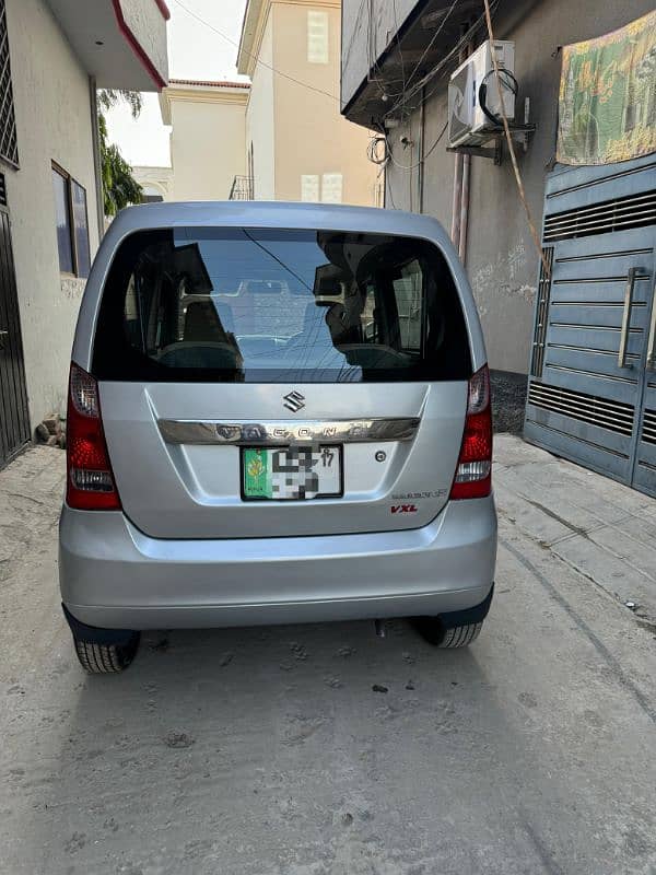 Suzuki Wagon R 2017 4