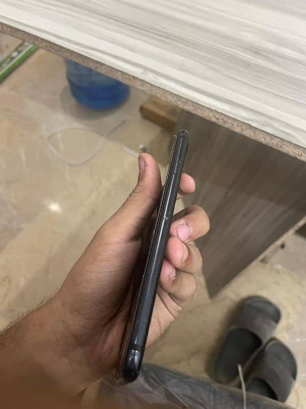 IPhone 7 32gb pta approved for sale 0