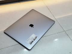 MACBOOK