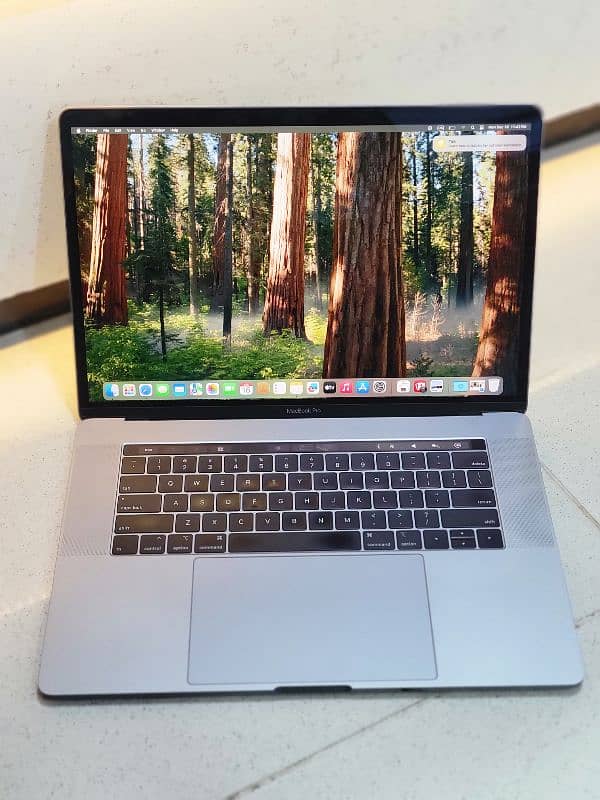 MACBOOK PRO 2018 (CORE I9) 32/512GB SSD 2