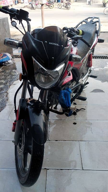 honda CB 150 cc self start use but like newly 1