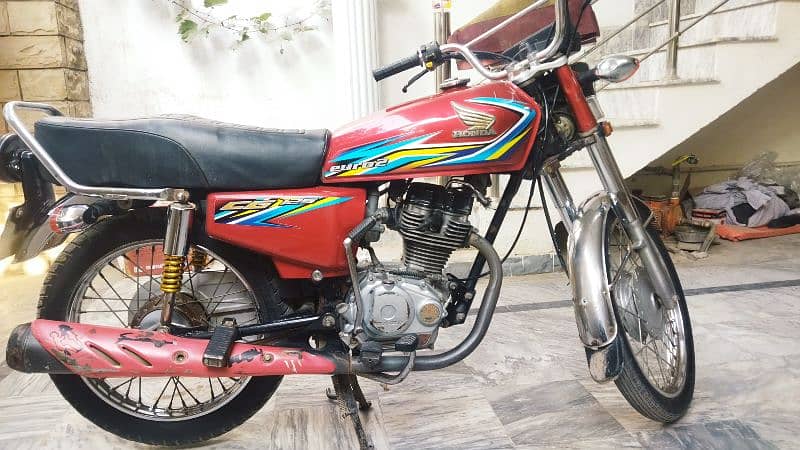 Honda 125 model 2018 lahore registered all documents complete 5