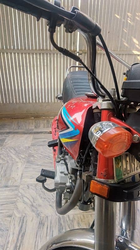 Honda 125 model 2018 lahore registered all documents complete 7