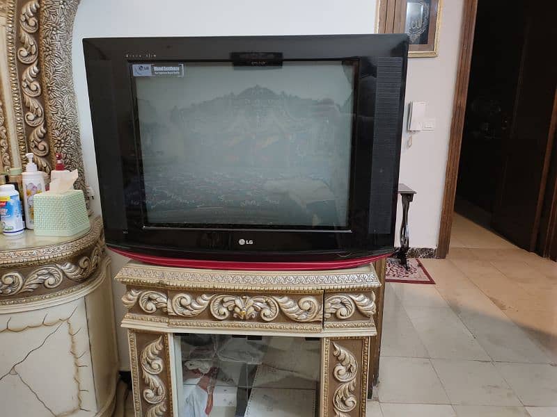 LG flatron TV 1