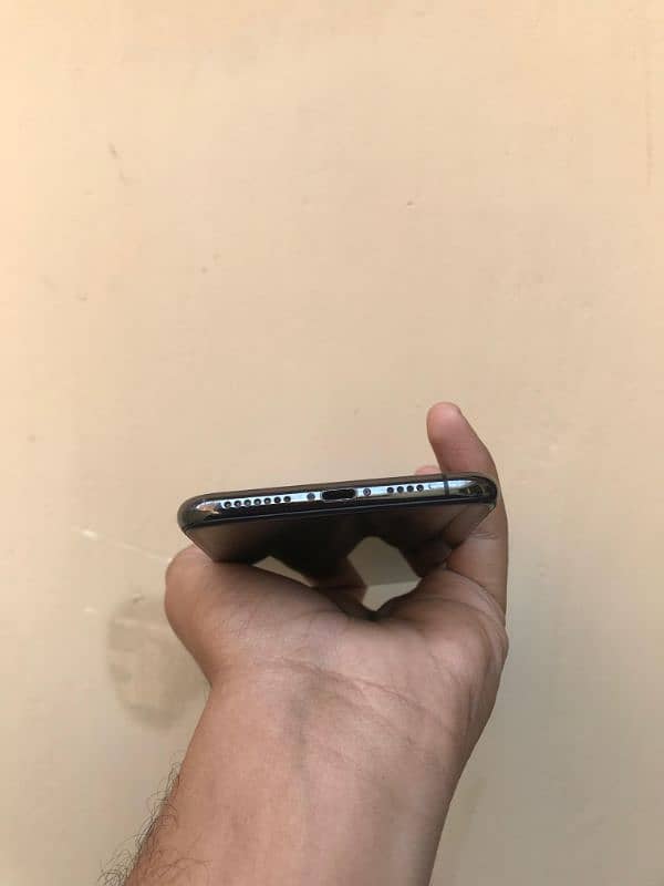 iPhone Xsmax 64gb Factory unlocked 1