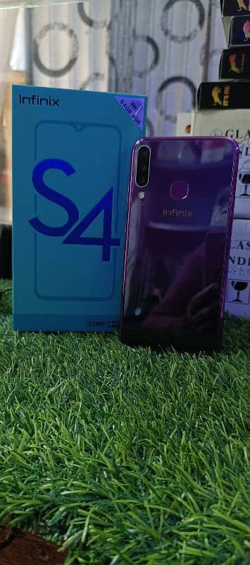 INFINIX S4 4GB ram 64GB rom 3