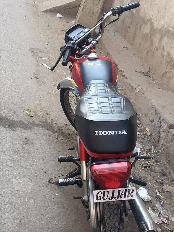 Honda CD 70 2