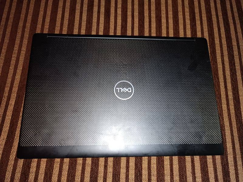 Dell Precision 7530 - Core i7 8th Generation Laptop 5