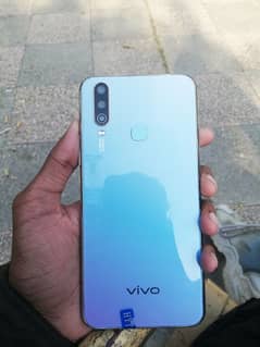 vivo y17