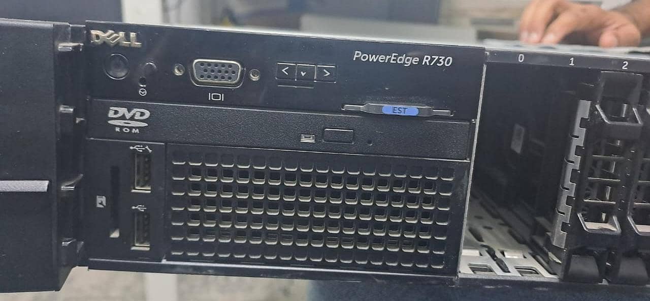 Dell power edge R730 E5 2650 2