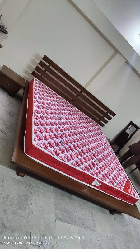 another double bed set order delevered 7 years waranty 1
