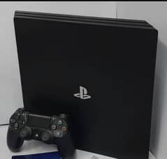 PS4 slim,including two controllers and some cds.