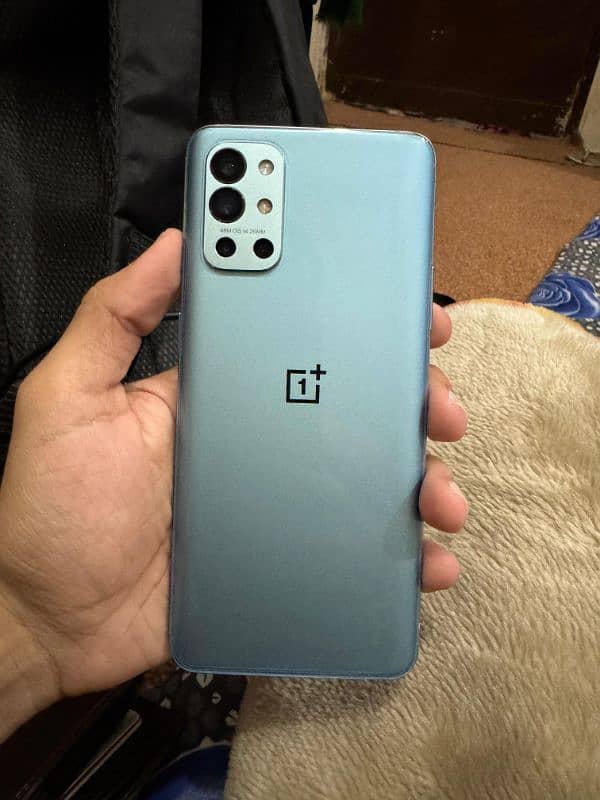 OnePlus 9r 256gb 3