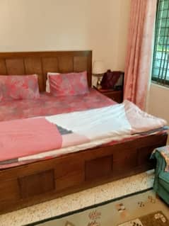 Double bed set for sale