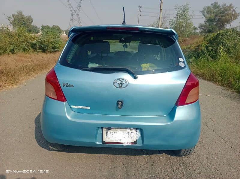 Toyota Vitz 2005 3