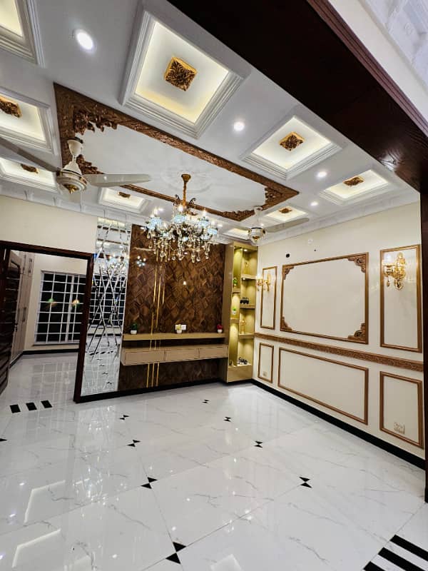 5 Marla Luxury House For Sale In AA Block Bahria Town Lahore 6