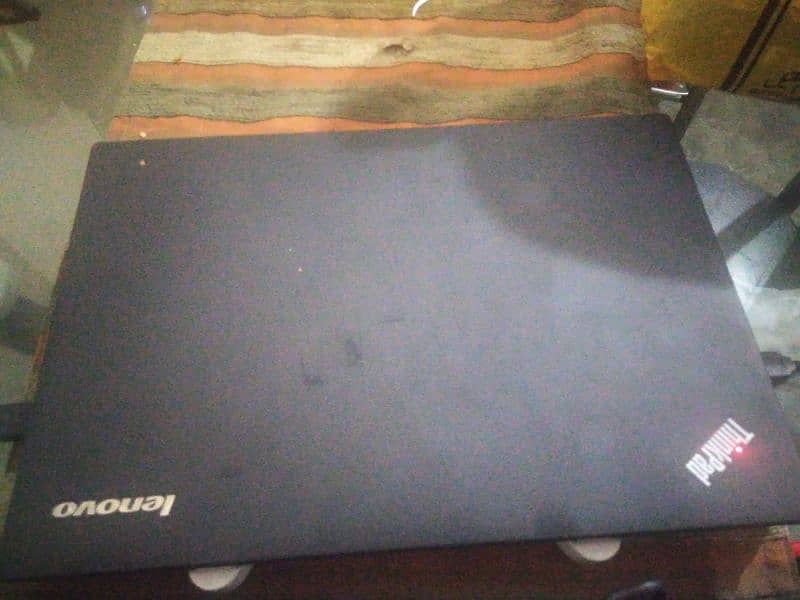 think pad x 250 core i 5 6 generation only key board  kharab ha 0