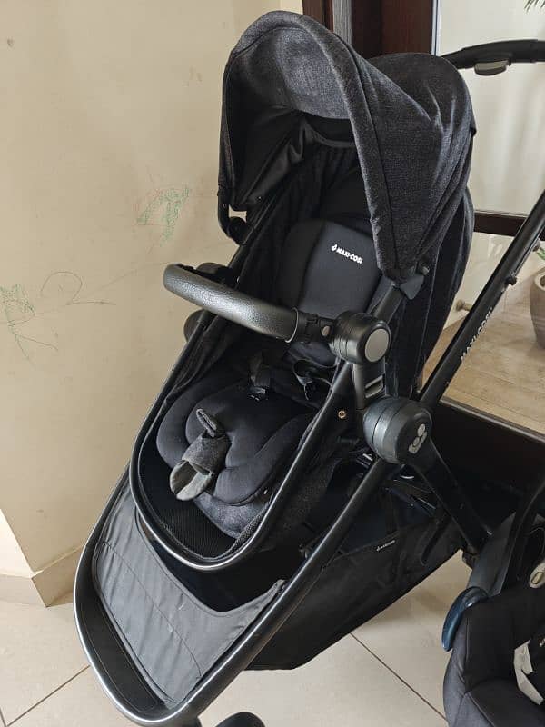 Maxi Cosi Pram, Baby Car seat, Toddler Car seat, iso fix base 2