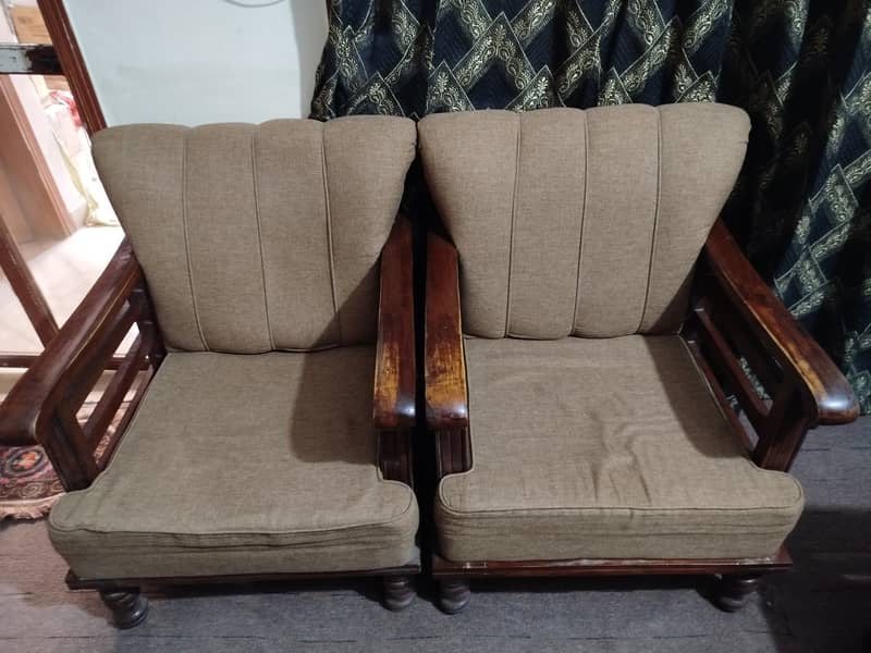 Sofa Set 5 seater 2