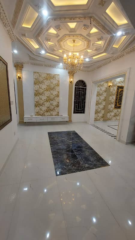 5 Marla Triple-Story Corner House for Sale in Pak Arab Housing Scheme, Lahore 4