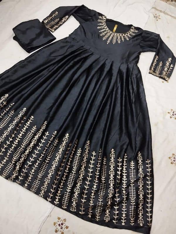 black traditional maxi 2