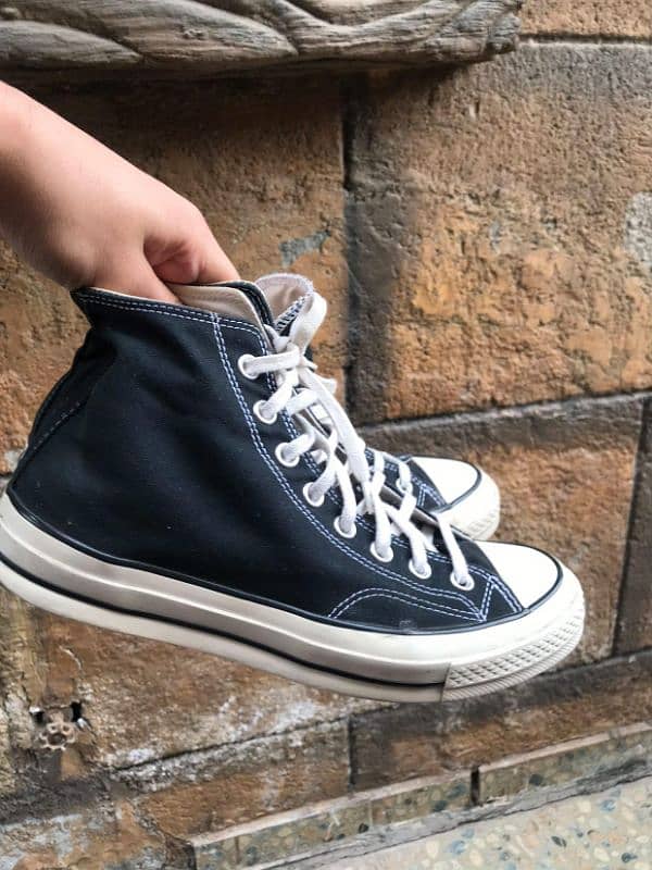 CONVERSE CHUCK TAYLOR HIGHS 4