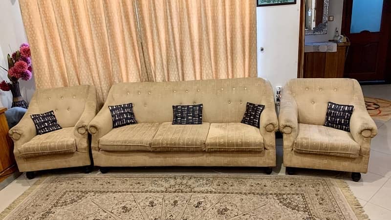 Sofa set for sale 4