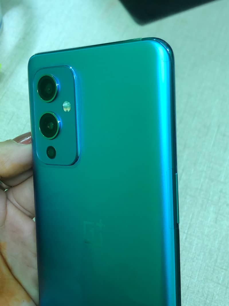 OnePlus 9 12 GB RAM 256 GB ROM 0