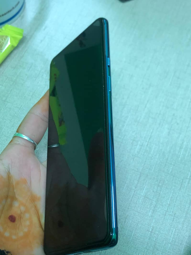 OnePlus 9 12 GB RAM 256 GB ROM 4