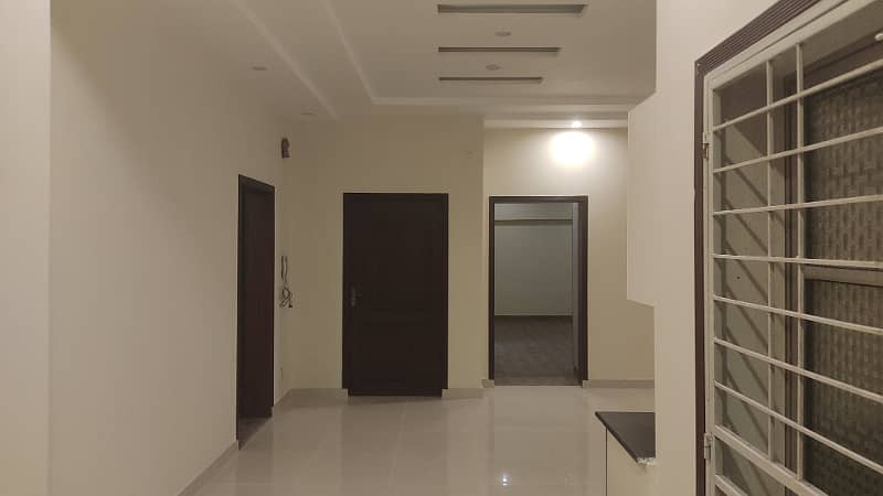 1 Kanal Upper Portion Available For Rent 18