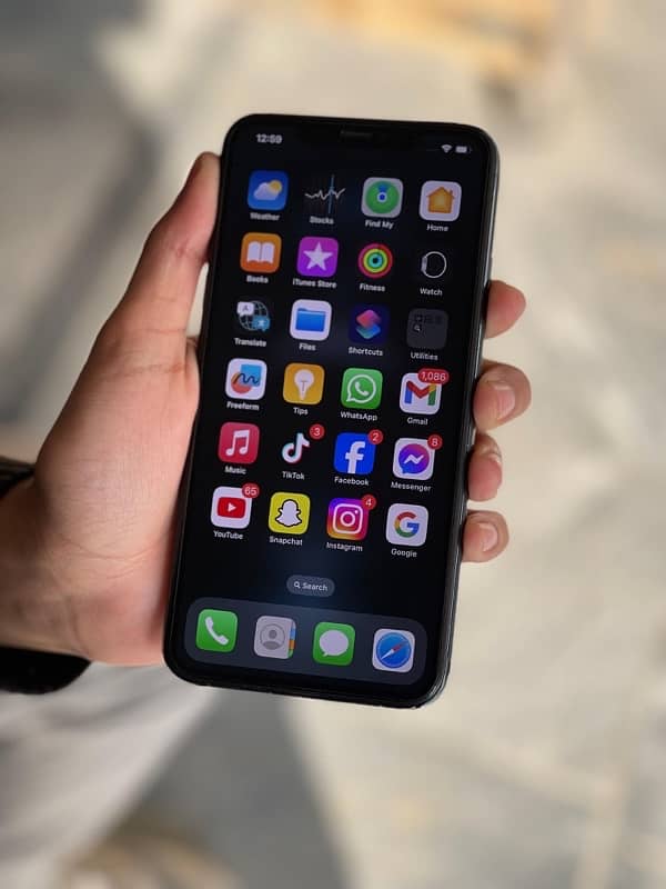 IPhone 11 pro max 0