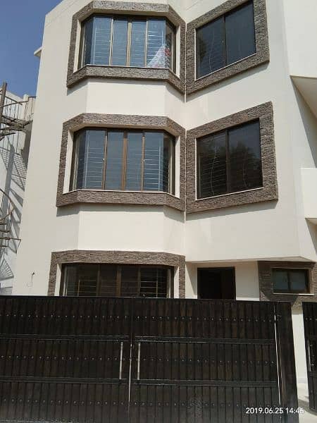 ALUMINIUM WINDOWS AND GLASS PARTITION 5