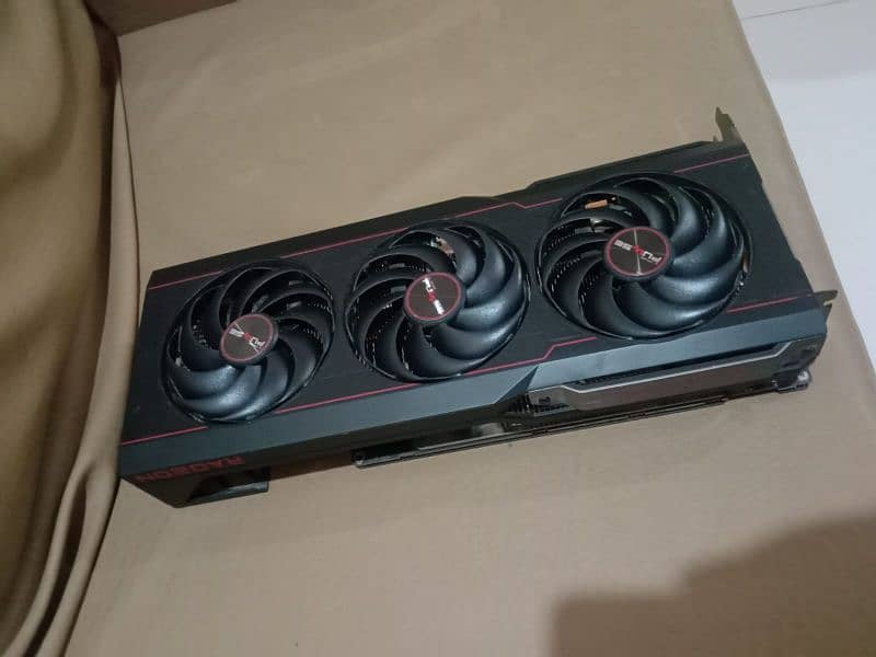 SAPPHIRE PULSE AMD RADEON RX6800 XT GRAPHICS CARD 2