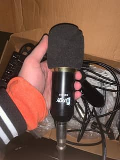 BM800 CONDENSER mics with equalizer Fresh