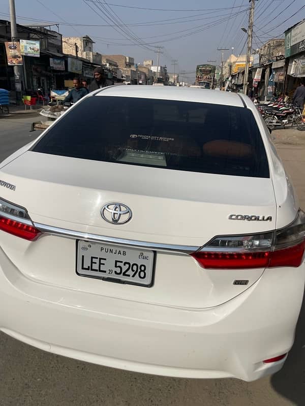 Toyota Corolla GLI 2019 4