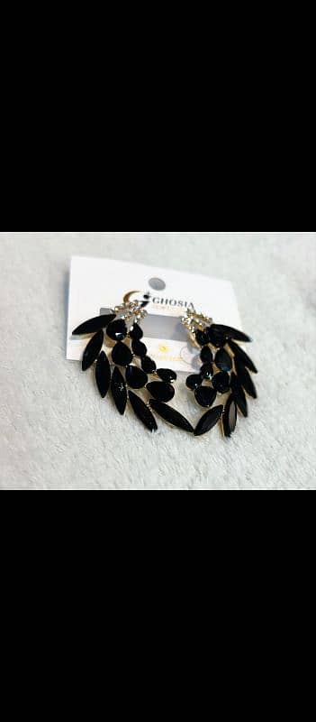 new wonderful and stylish earrings for girls and women 7