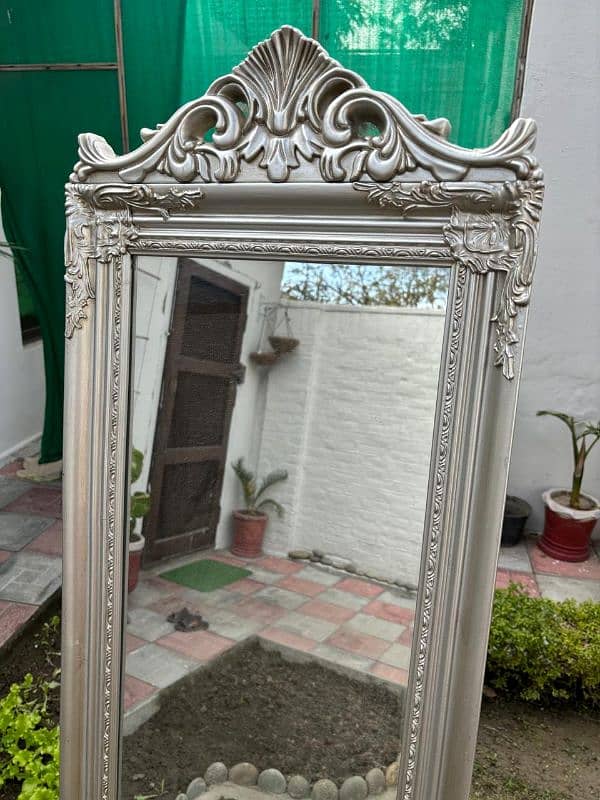 Standing Mirror, Full length, Perfect Condition 1