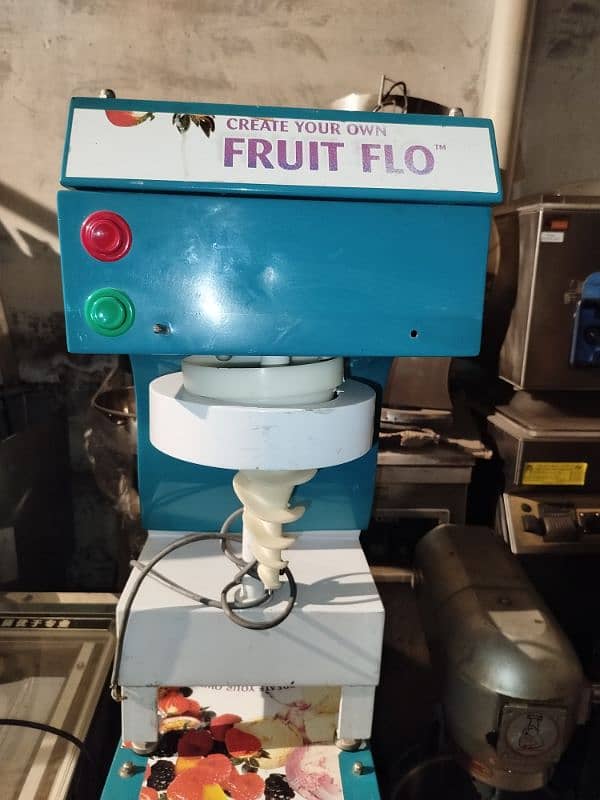 Ice cream flavour mixer frozen yoghurt mixer machine imported 220 volt 10