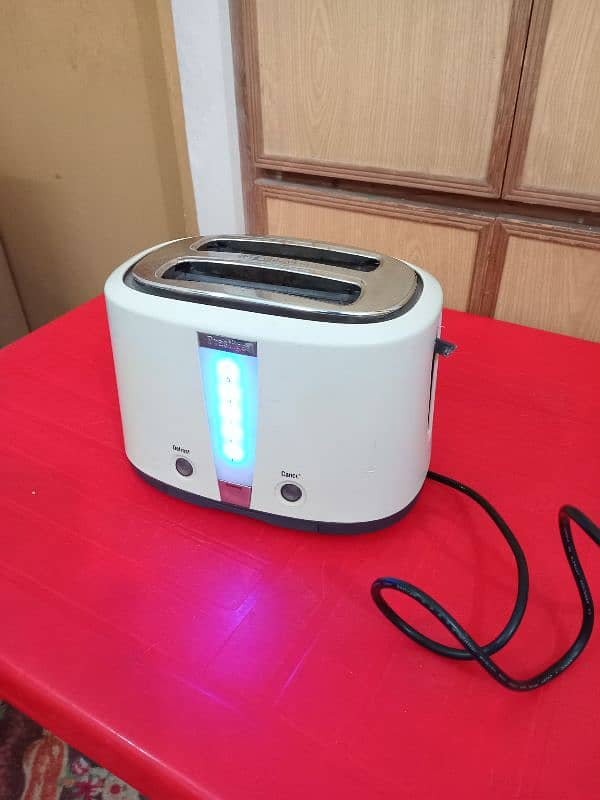 Prestige 2 Slice Toaster, Imported 0