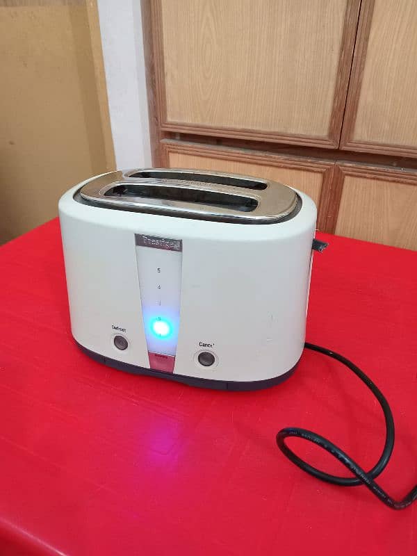 Prestige 2 Slice Toaster, Imported 1