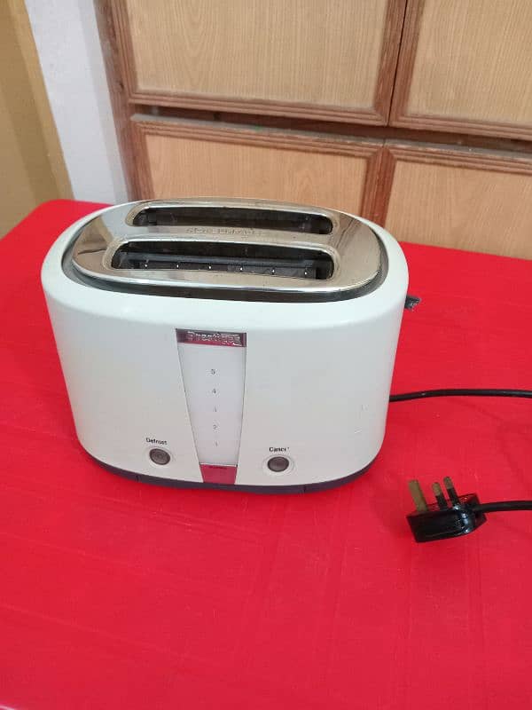 Prestige 2 Slice Toaster, Imported 4