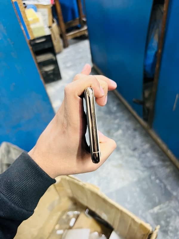 Iphone 11 pro Max 256Gb PTA 1