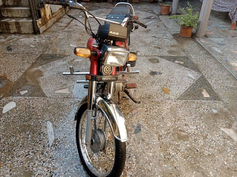 Honda cd 70 model 2021 Sindh number genuine condition good 3