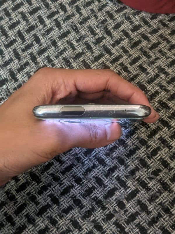 OnePlus 7 pro 10/10 condition 4