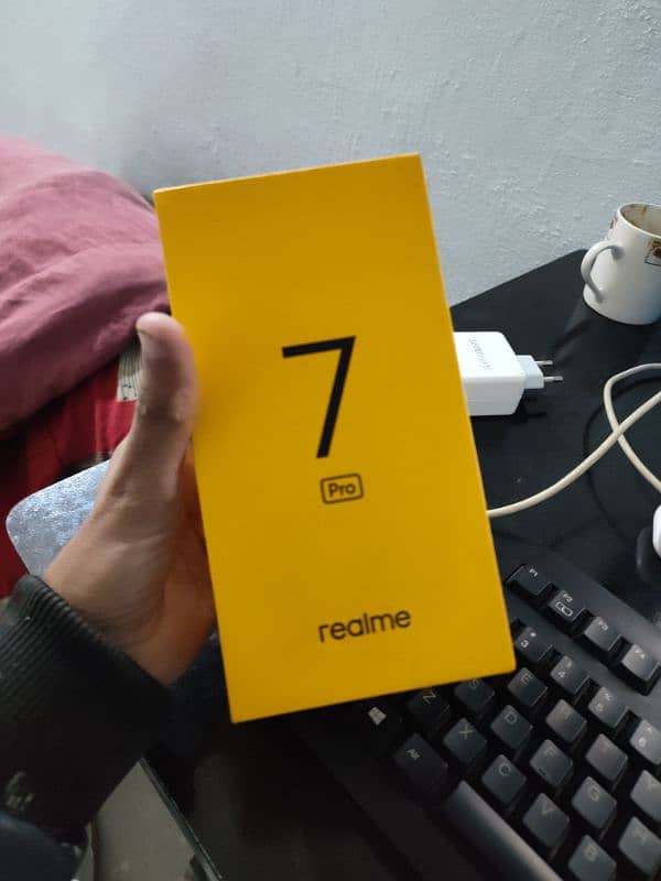 Realme 7 Pro 8/128GB Used Like New 9