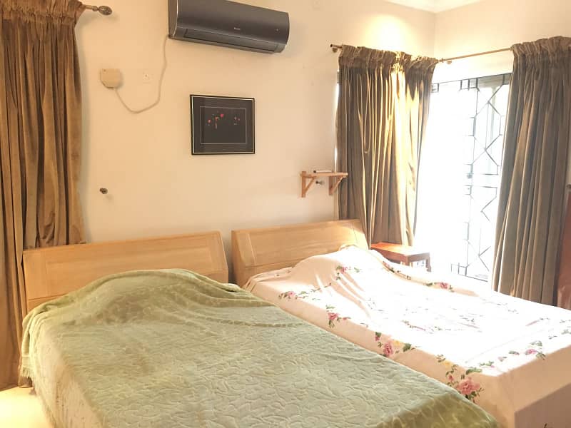 3 Kanal Beautiful Luxurious Fully Furnished Upper Portion For Rent in Abid Majeed Road Lahore Cantt 13