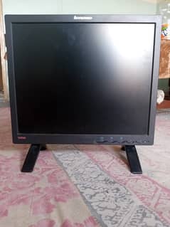 Lenovo LCD 17'