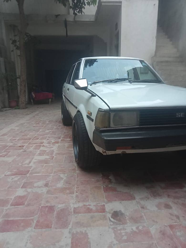 Toyota Corolla 1982 Model 1