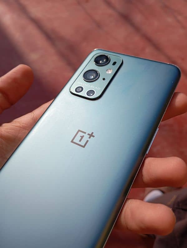 OnePlus 9pro 5g| 12+8/256gb| 120hz | 8k Camera| 90fps 0