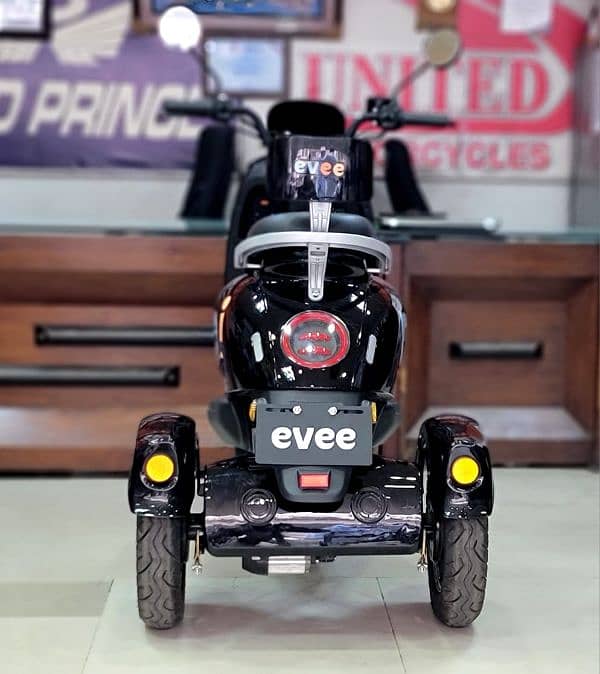 evee 3 wheel nisa electric scooty,electric bikes, e vehicles 3